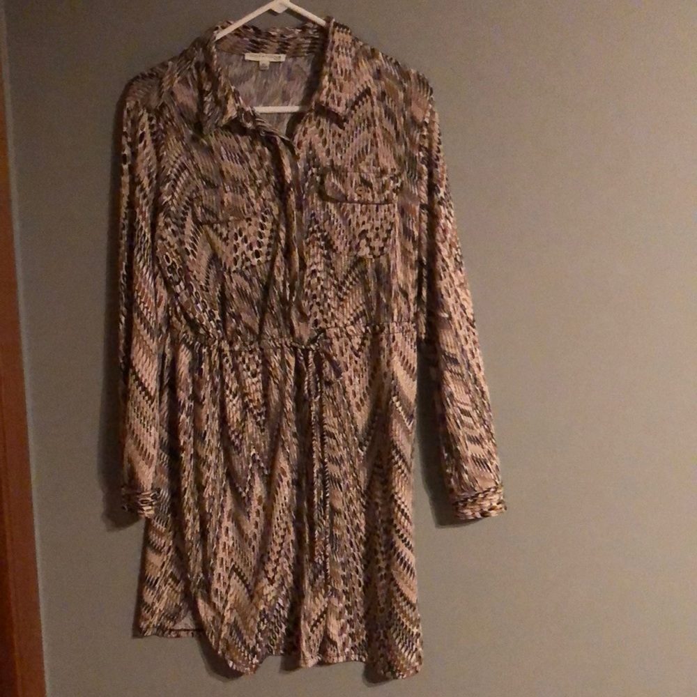 BRAND NEW DRESS SIZE PL! NWOT! NEVER WORN! SMOJE FRRE HOME!